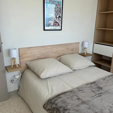 T2 Climatise Face A La Cure Balaruc-les-Bains